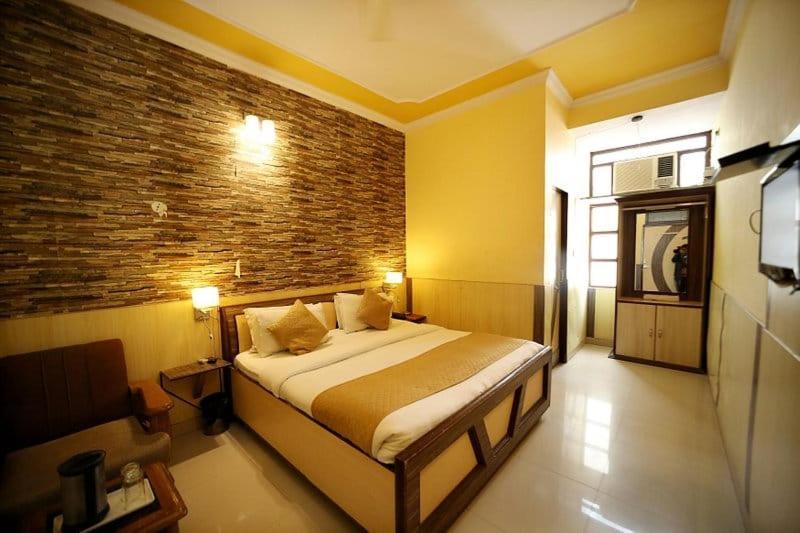 ג'איפור Hotel Golden Heritage Deluxe מראה חיצוני תמונה
