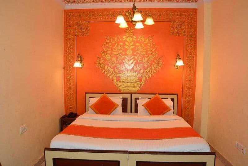 ג'איפור Hotel Golden Heritage Deluxe מראה חיצוני תמונה