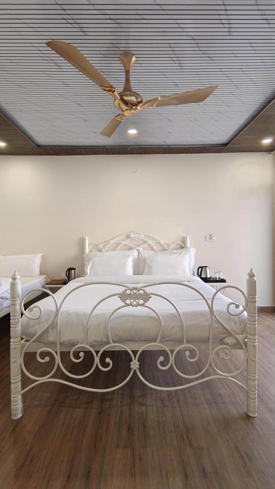 ג'איפור Hotel Golden Heritage Deluxe מראה חיצוני תמונה